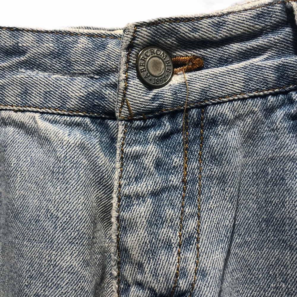Abercrombie & Fitch Light Wash Wide Leg Cotton Jeans Size 10 - Picture 4 of 8